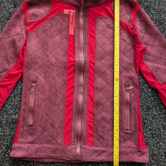 Brand new Burgundy cutout mesh quilted jacket size S - Picture 3 of 16